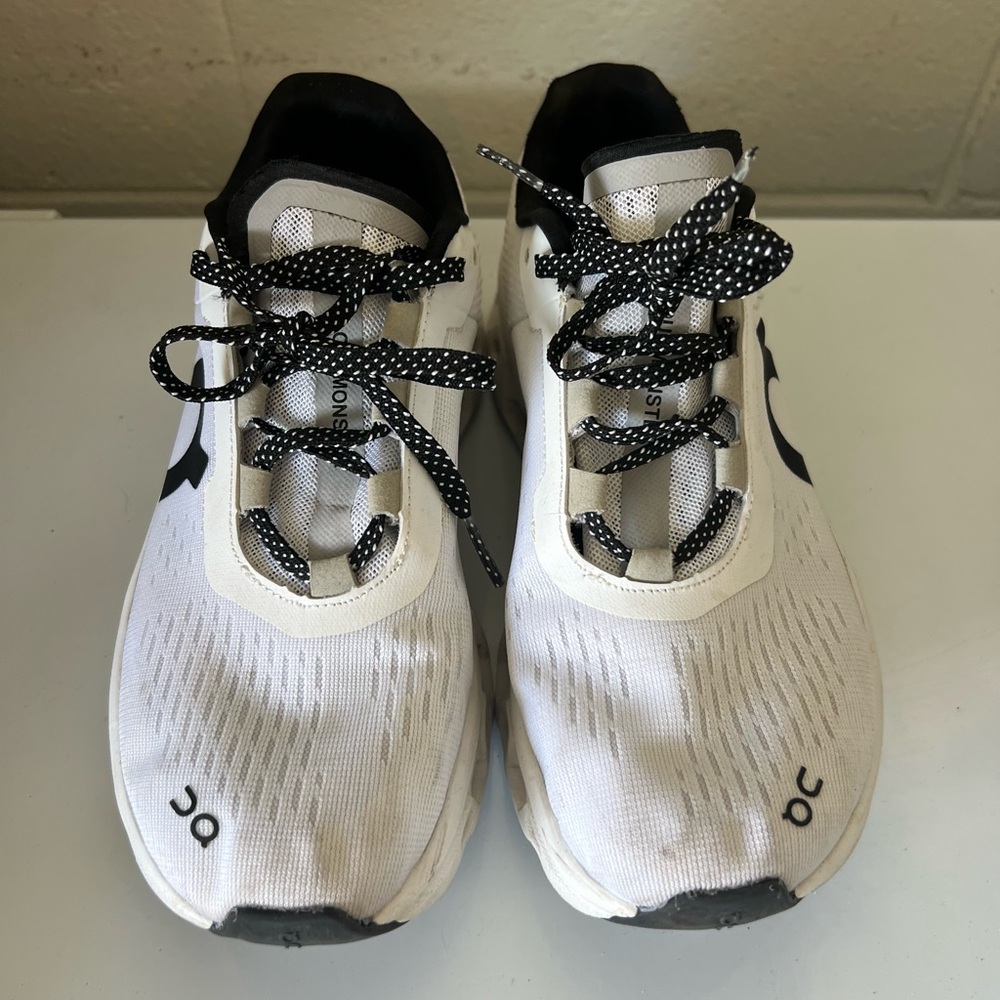 Running shoes